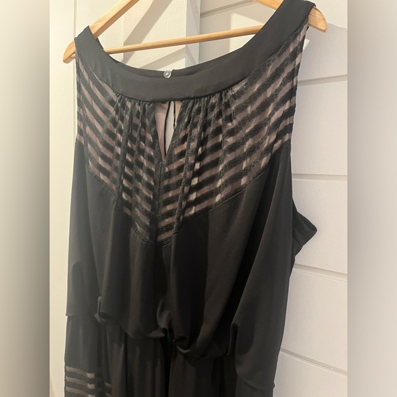 Laura + Plus Formal Maxi Chevron Style Halter Dress - Picture 7 of 11